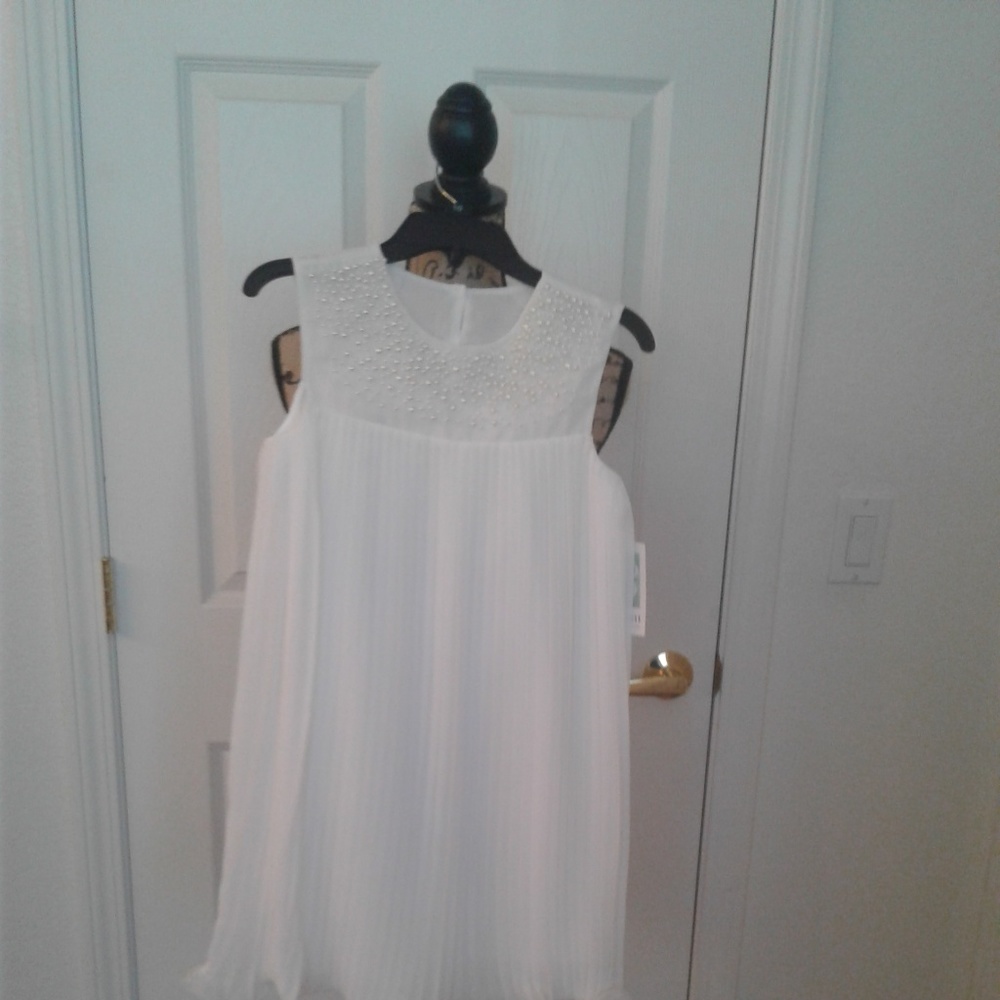 Girl's formal dress